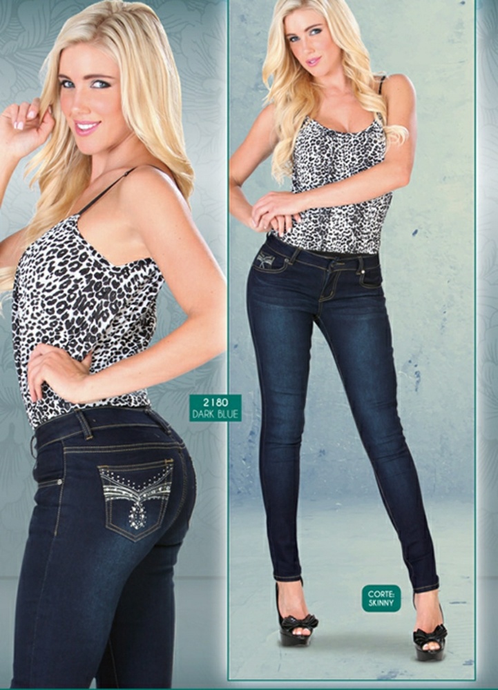 🌼 ADRIANA JEANS 🌼